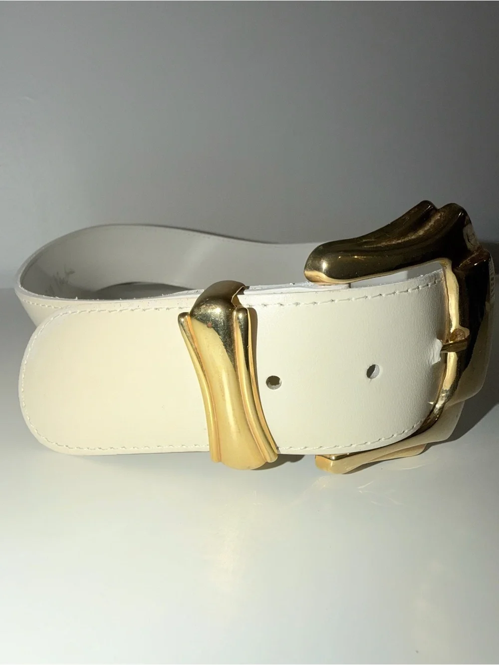 Vintage Nam Lewis White Belt With Gold-Tone Buckle, Sz S/M